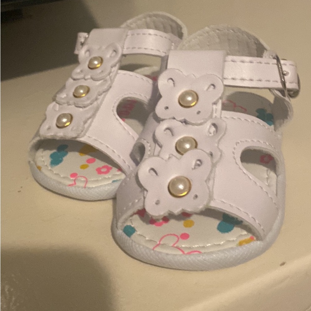 cute sandals for girl size 3,4,5 one of each size
